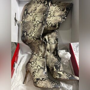 Guess Above the knee boots